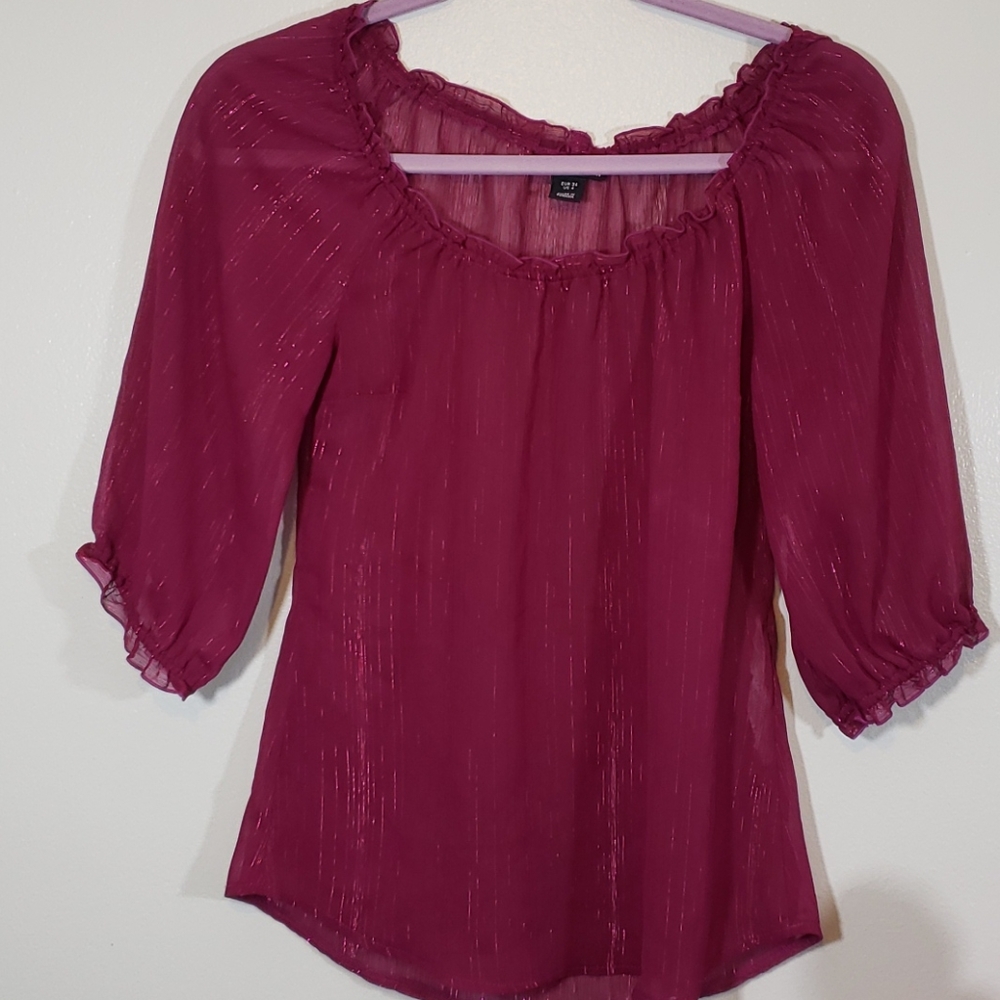 3💝 for $25 H&M Elastic Neckline and Cuff Blouse